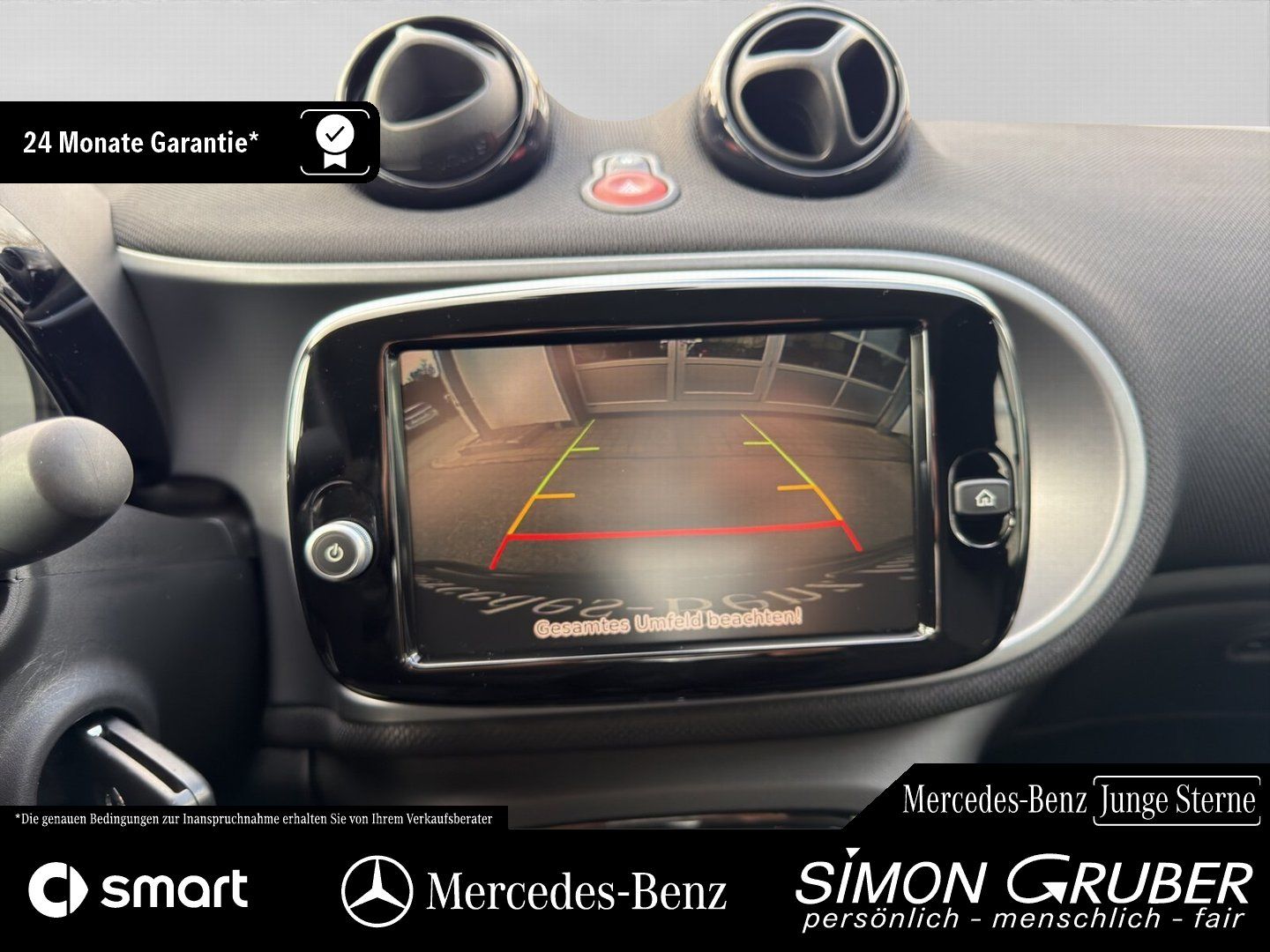 Fahrzeugabbildung Smart Smart ForTwo EQ Cabrio Exclusive LED 22KW Kamera