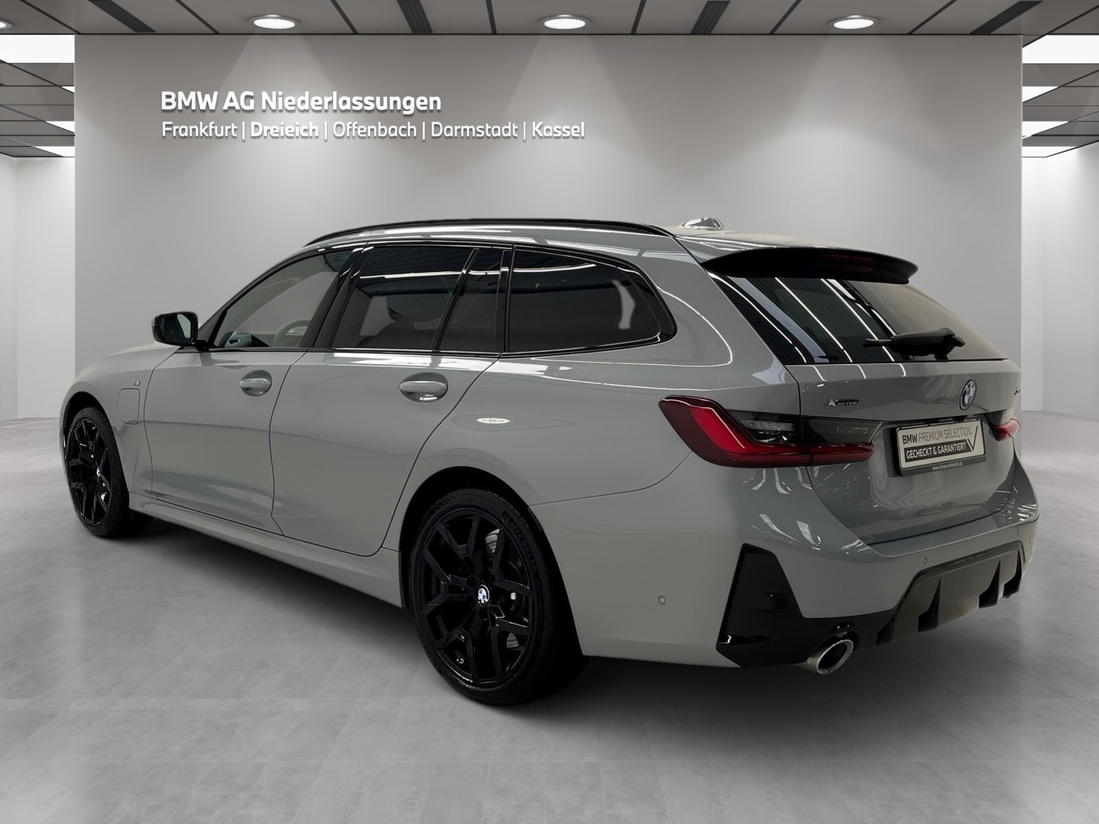 BMW 330e xDrive Touring M Sport AHK Harman K Kamera foto 5