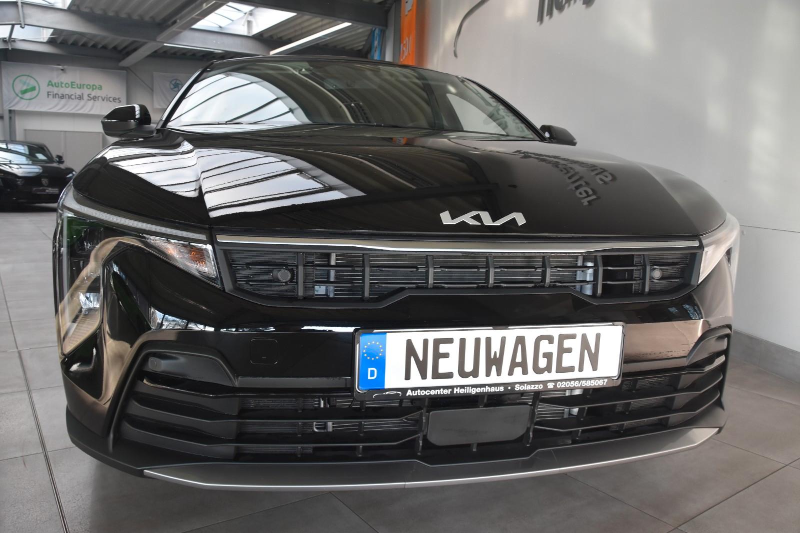 Kia K4