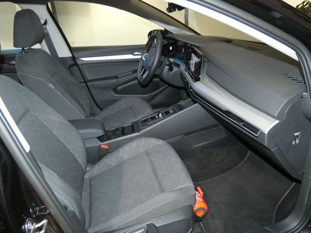 Golf Variant 2.0 TDI Life DSG AHK KAMERA NAVI