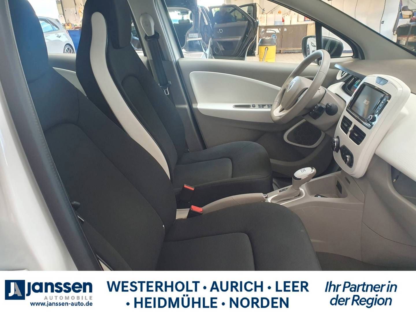 Fahrzeugabbildung Renault ZOE LIFE Batteriemiete