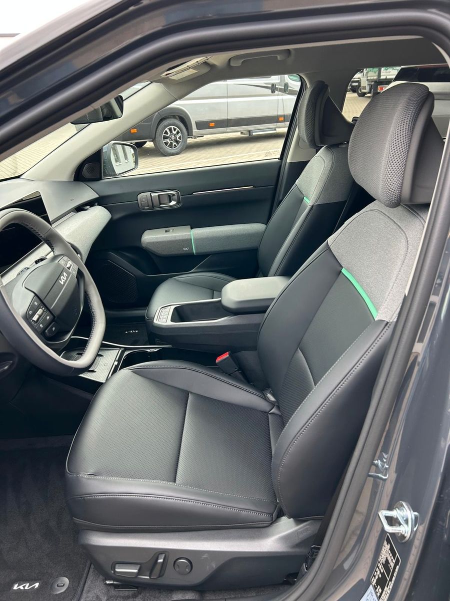 Fahrzeugabbildung Kia EV4 FWD Earth UP TE WIV DWP DE SD