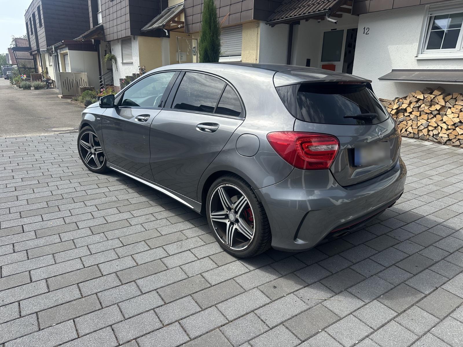 Mercedes-Benz A 250 Sport | Panorama | Service NEU | TÜV NEU