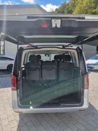 Mercedes V 220 - 7