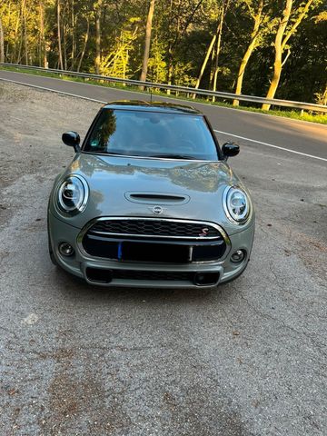 MINI Mini Cooper S F56