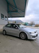Seat Leon 1,8 20V T Cupra R Cupra R - Seat Leon aus 2005: R