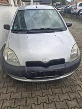 Toyota Yaris TÜV NEU Km-Stand 61.599 km - gebrauchte Toyota Yaris aus dem Jahr 2002