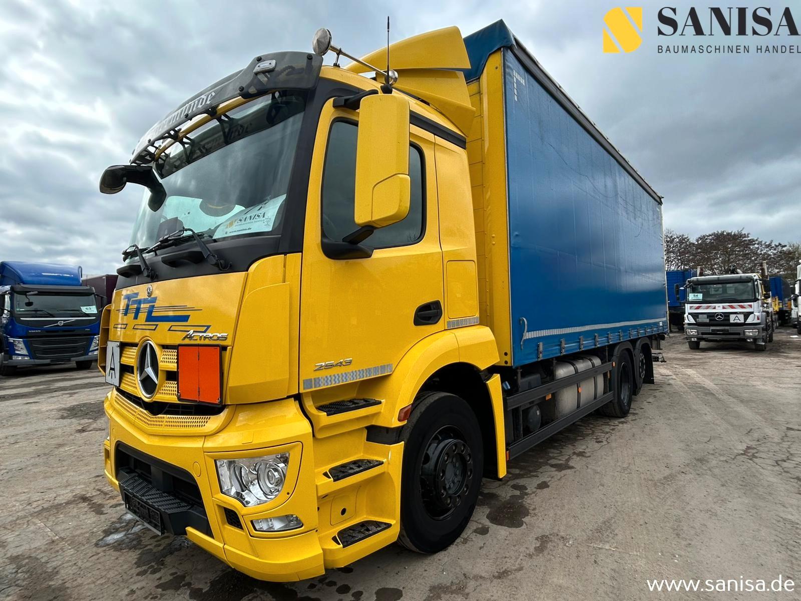 Mercedes-Benz Actros 2543/Schiebe Gardienen/Edscha Verdeck