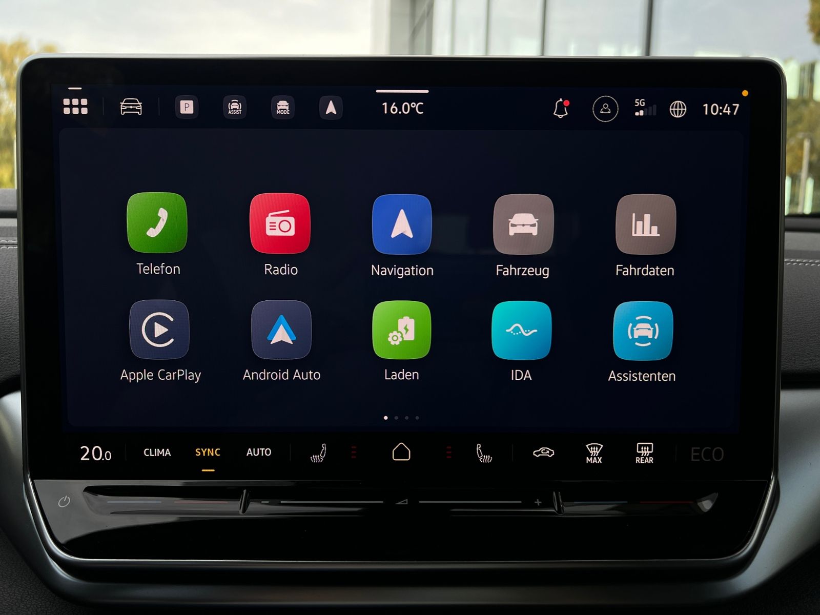 Fahrzeugabbildung Volkswagen ID.4 Pro 77 kWh *ACC, IQ.Light, Navi, 19"-LM*