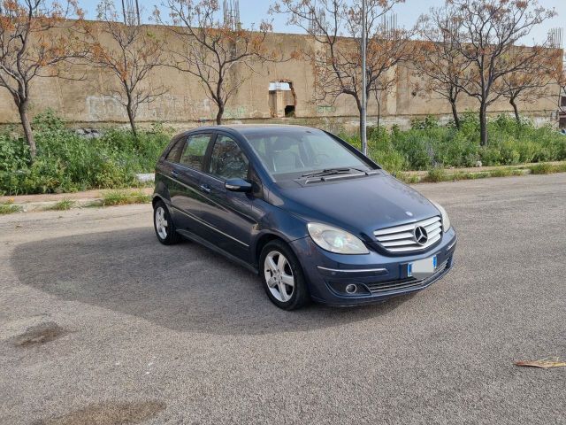 Mercedes-Benz Mercedes-benz B 200 Chrome