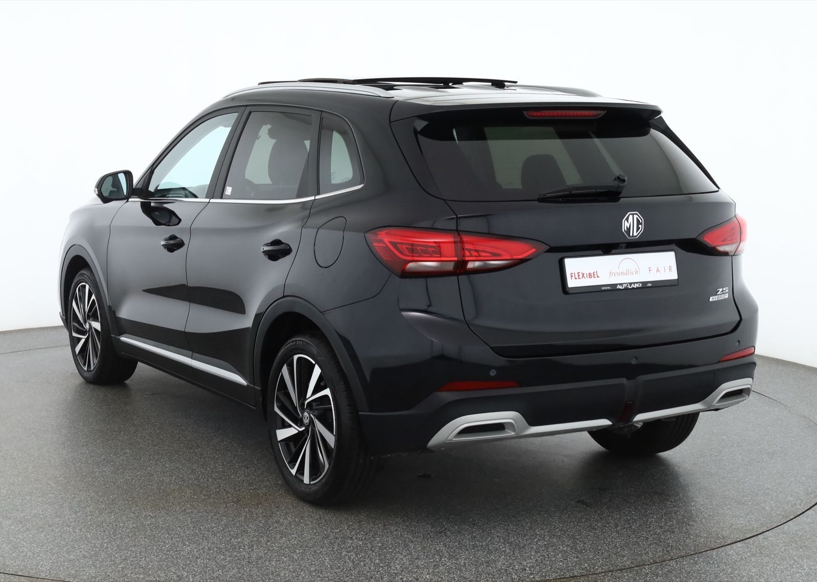 MG ZS