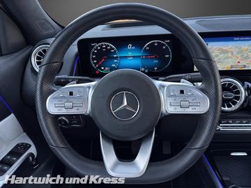 2022 Mercedes-BENZ EQB thumbnail 12