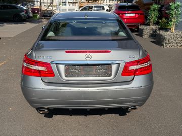 Mercedes E 350 - 9