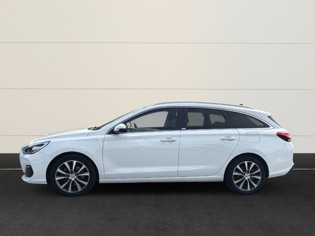 Hyundai i30 Premium Pano+Kamera+LED+Navi+SHZ+Klima+Temp+