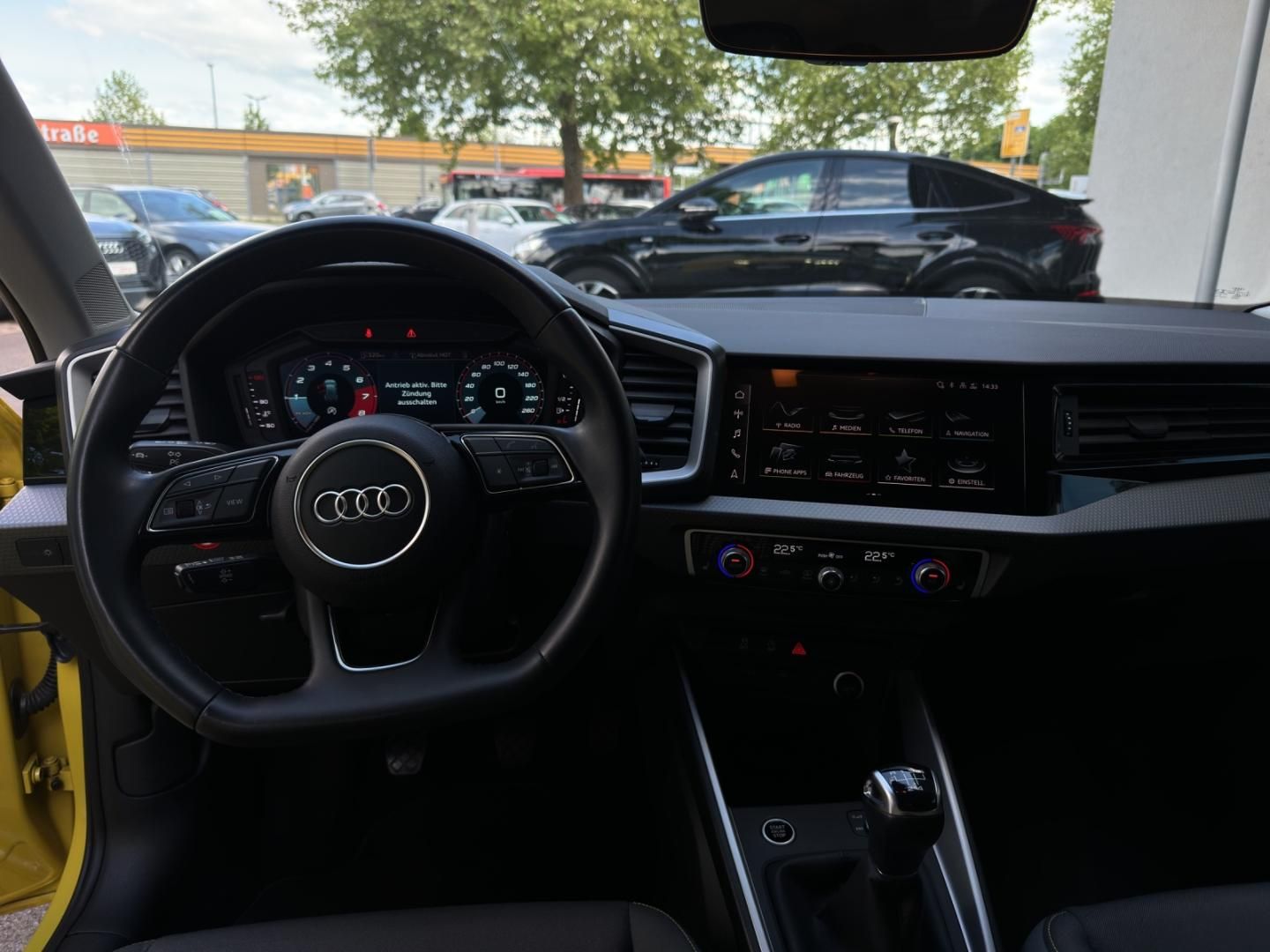 Fahrzeugabbildung Audi A1 Sportback S line S-Line 25 TFSI LED Smartphon