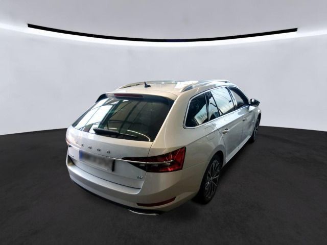 Skoda Superb - Bild 3