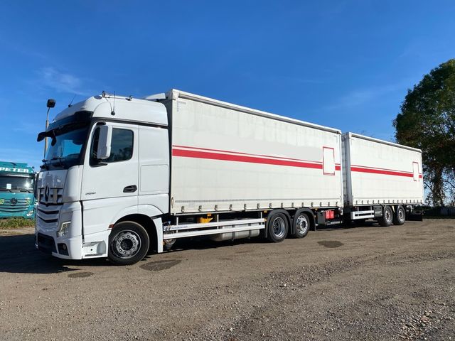 Mercedes-Benz Actros 2551LnR Volumenzug*COIL*Hubdach*Retarder*