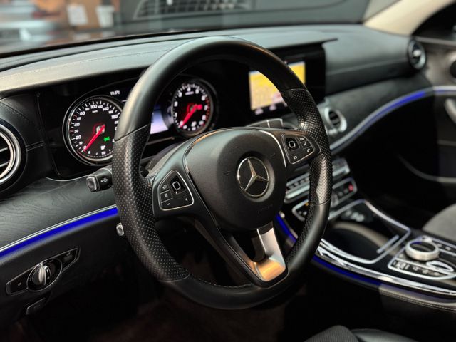 Mercedes-Benz E 200 T Avantgarde*ANHÄNGER*CAM*LED*NAVI*LEDER*