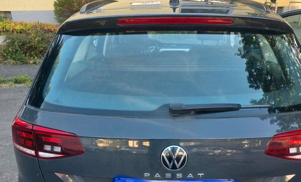 Image of Volkswagen Passat Variant