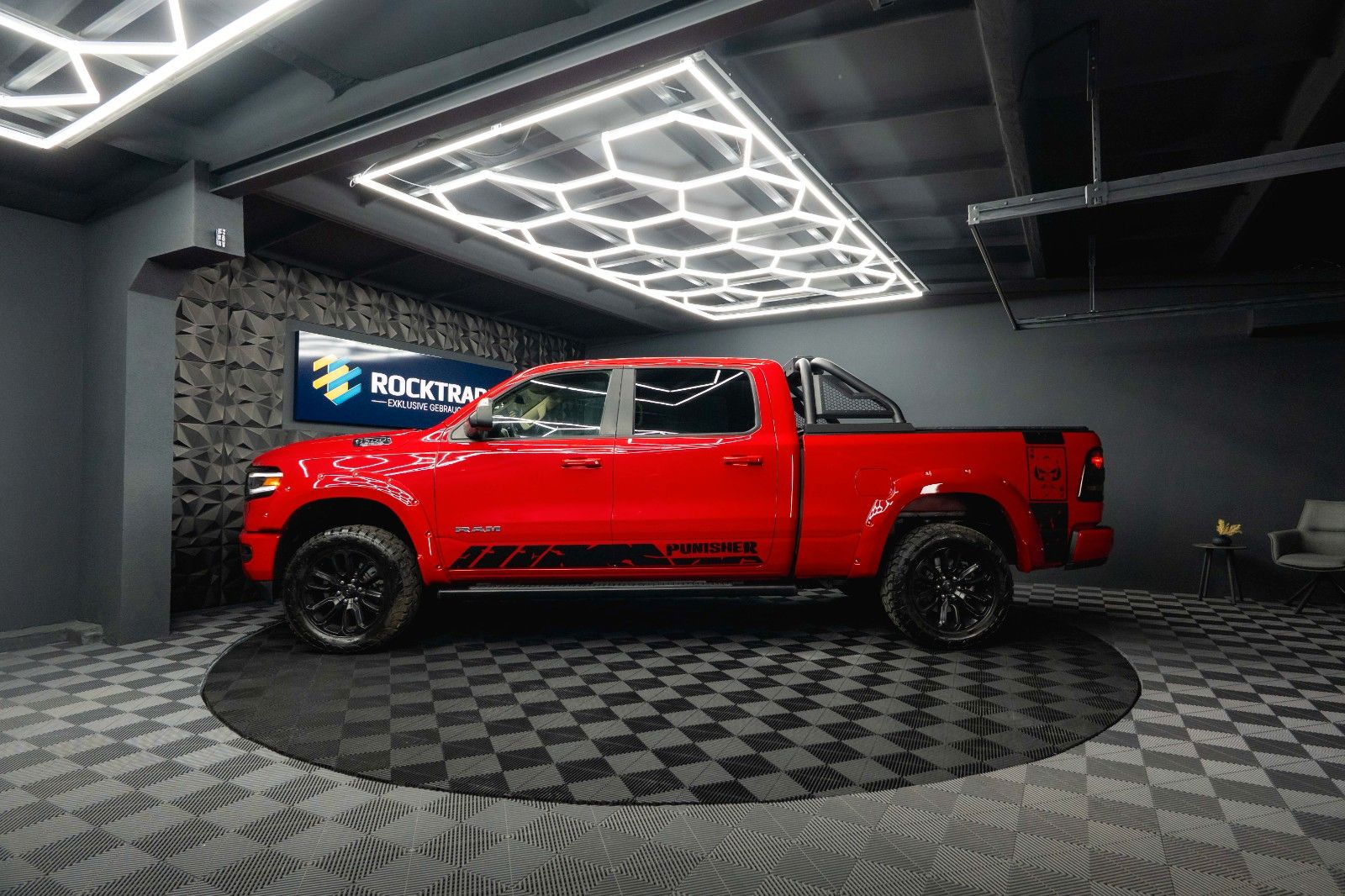 Fahrzeugabbildung Dodge RAM 5.7 V8 HEMI 4x4 RED DEVIL LONGBED Offroad