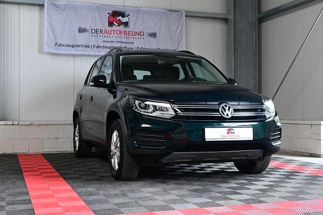 Volkswagen Tiguan 4Motion *STH/2,5 To./Xenon/schw.AHK/Pano*