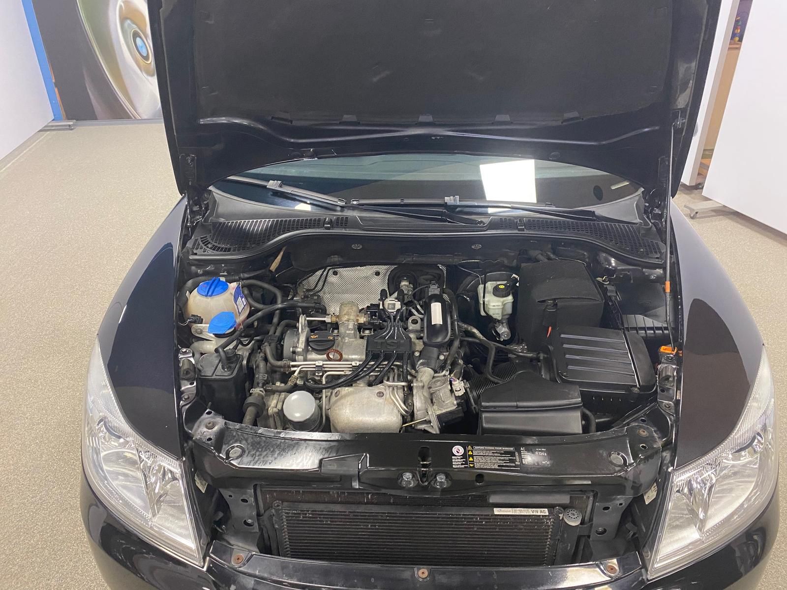 Fahrzeugabbildung SKODA Octavia 1.2 TSI Ambiente KLIMA+PDC+SITZHEIZ+1.HA