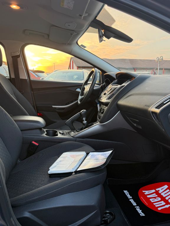 Ford Focus - Bild 15