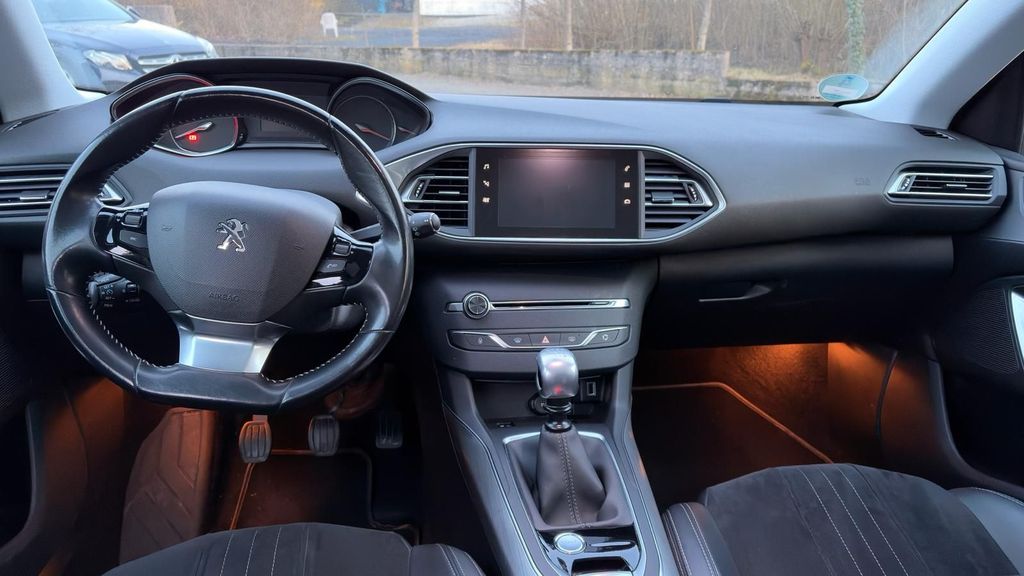 Image of Peugeot 308