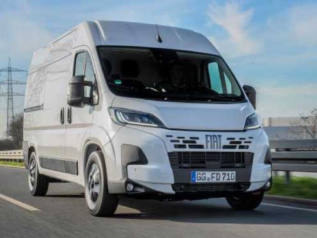 Fiat FIAT Ducato Fiat Ducato Furgone 2.2 Mjet 140 CV 