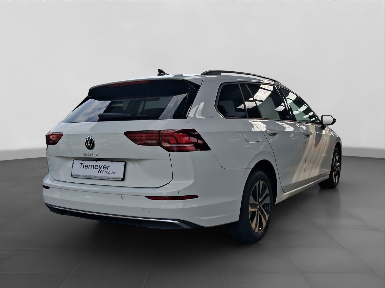 Volkswagen Golf Variant 2.0 TDI ENERGY LED NAVI ASSIST foto 3