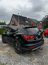 Hyundai SANTA FE 2.2 CRDi Style 4WD Automatik Style - Hyundai SANTA FE in Düsseldorf