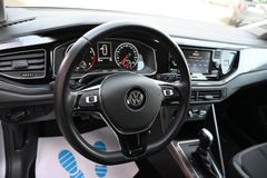 VW Polo VI  1.0 TSI Highline Automtik Klima Sitzhz
