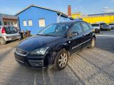 Ford Focus 1,6 Ti-VCT Ghia - Ford Focus aus 2005: 1.6