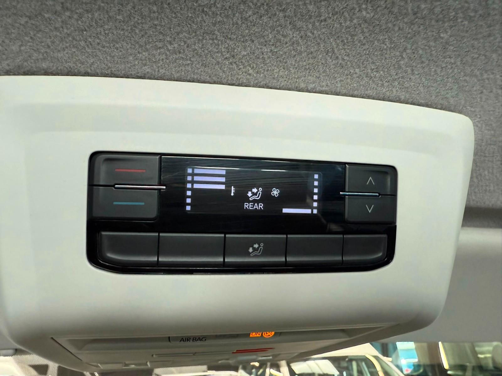 Volkswagen Caravelle T6.1 Kombi 9 Sitze Klima 2xPDC 2.Hand Unfallfrei, миниатюра 17