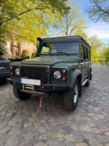 Land Rover Defender 110 Td4 Station Wagon SE Standhzg Hubd - Land Rover Defender in Hamburg