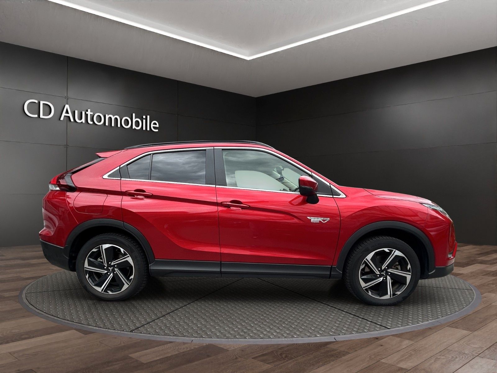 Fahrzeugabbildung Mitsubishi Eclipse Cross 4x4 Hybrid(Benzin/Elektro) Aut/AHK