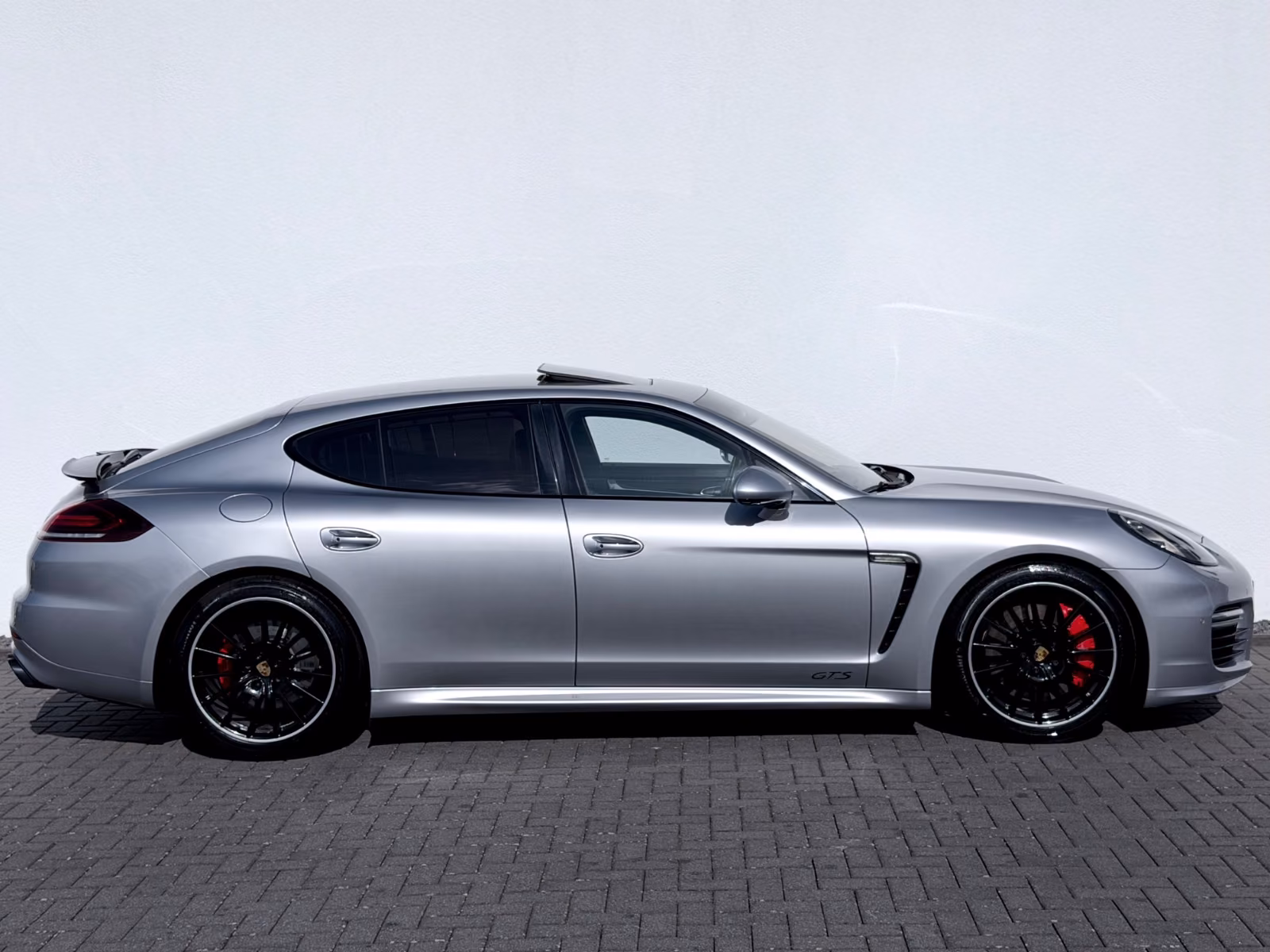 Porsche Panamera GTS /NAVI/LED/ACC/BOSE/GARANTIE/