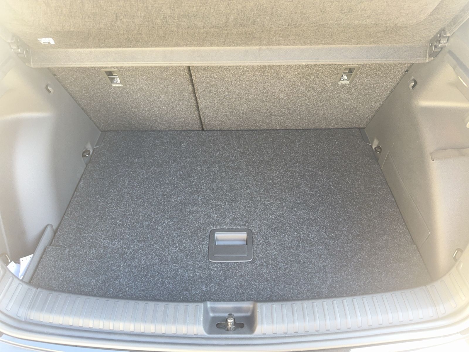 Fabia 1.0 TSI Selection, Winterpaket plus, Chrom