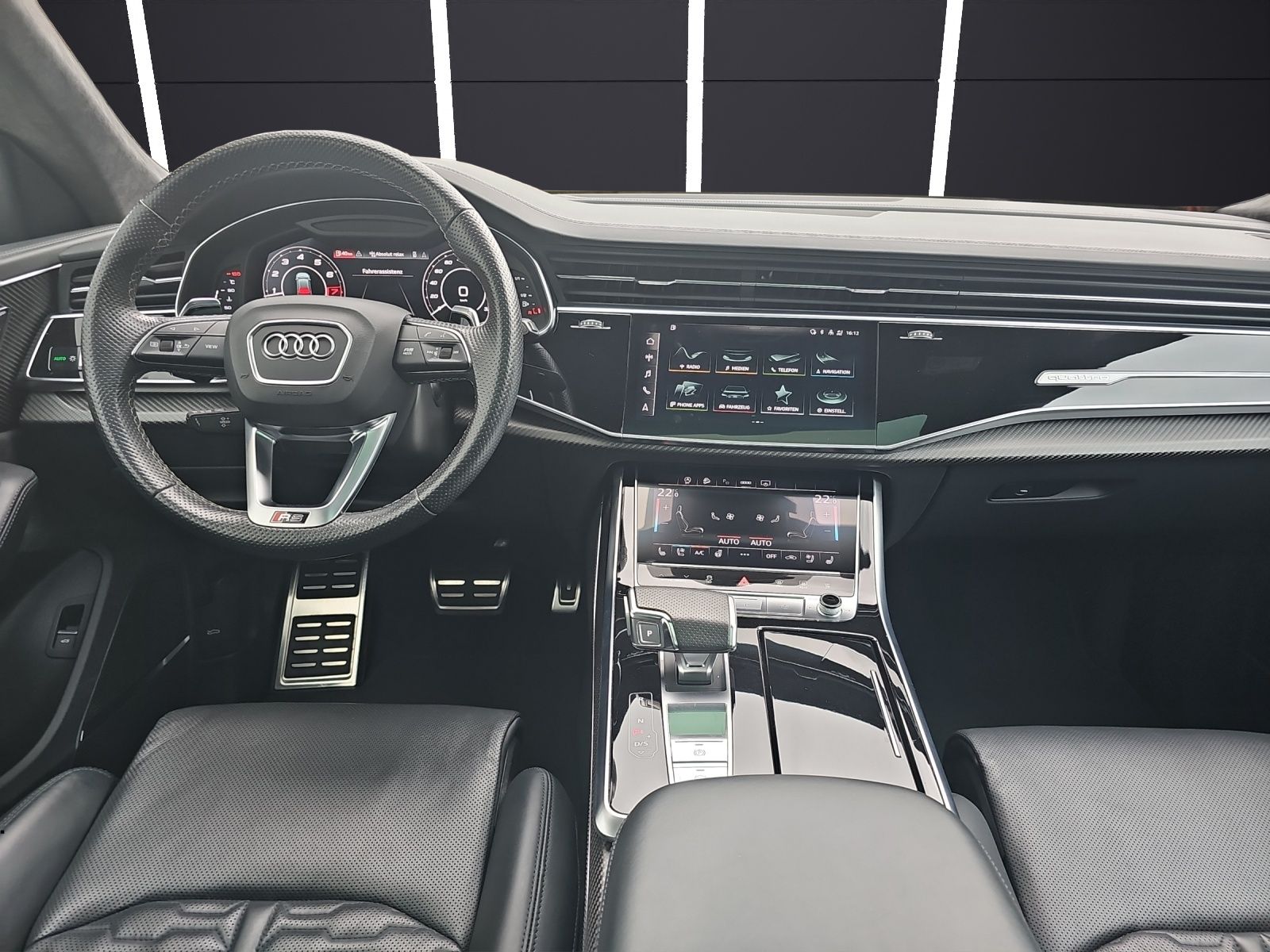Fahrzeugabbildung Audi RS Q8 SPORT Vmax 280 23"+MATRIX +PANO+KERAMIK