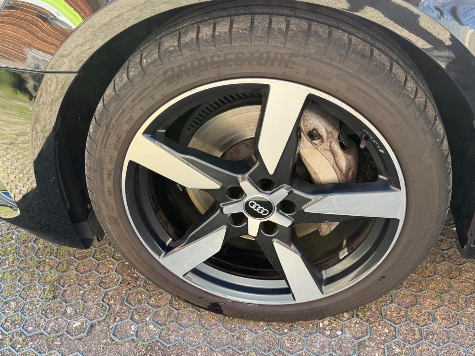 Audi A6 Lim. 50 TDI quattro sport,AHK,PANO,19%