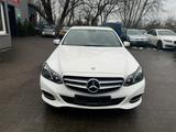 Mercedes-Benz E 300 Lim. Hybrid AHK°T-LEDER°NAVI°SITZH°PDC°ALU - gebrauchte Mercedes-Benz E 300 aus dem Jahr 2013