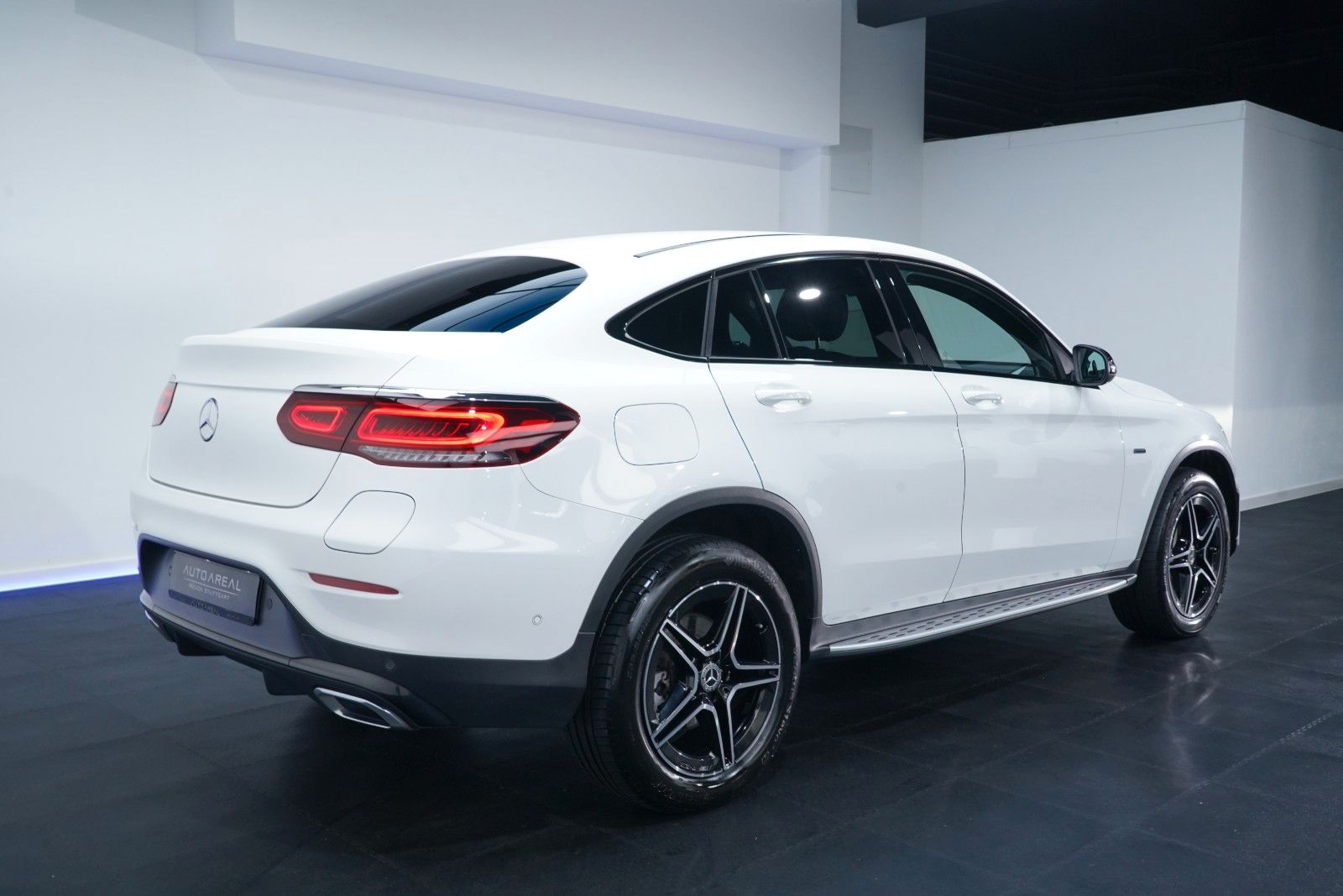 Mercedes-Benz GLC 300 de 4M Coupé 3xAMG/MBEAM/9G/MEMORY/SOUND foto 8