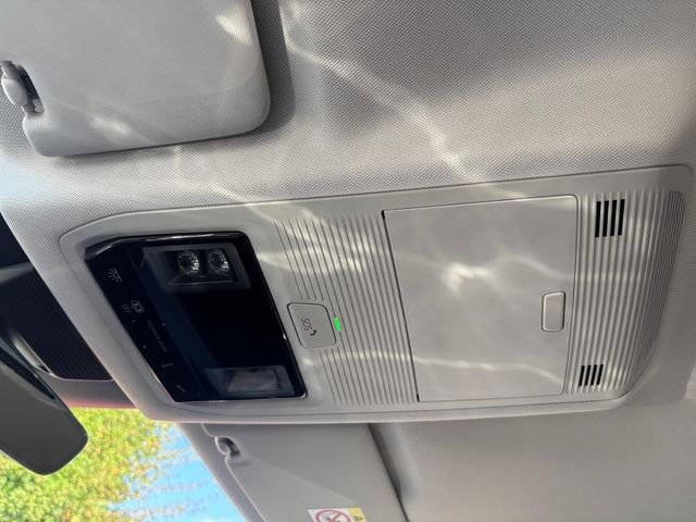 Tiguan GOAL 2.0 TDI DSG AHK-klappbar Navi 360 Ka