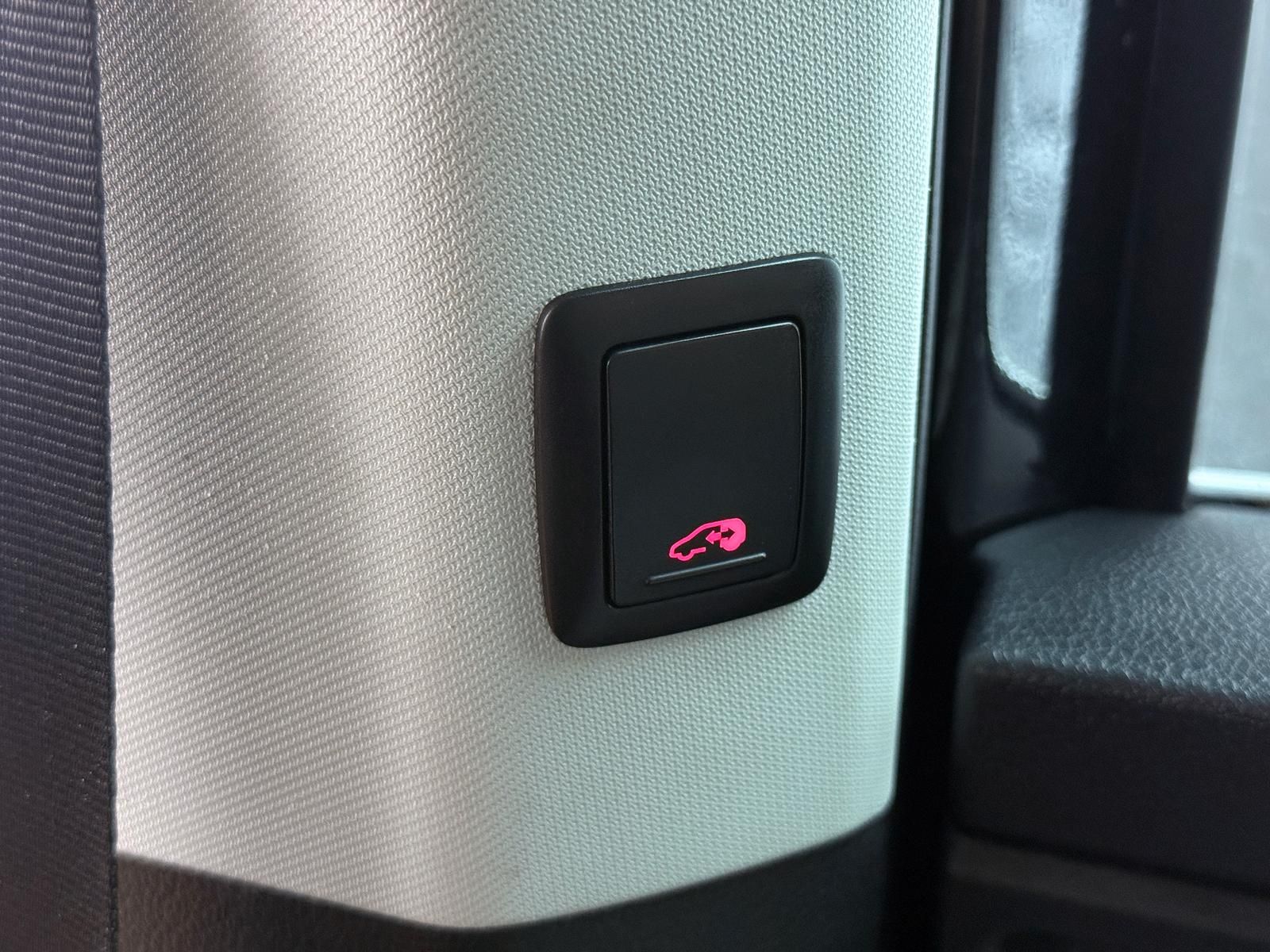 Fahrzeugabbildung SEAT 2.0 TDI*4DRIVE*7-SITZ*DCC*E-ST*STHZG*MASSAGE*AHK