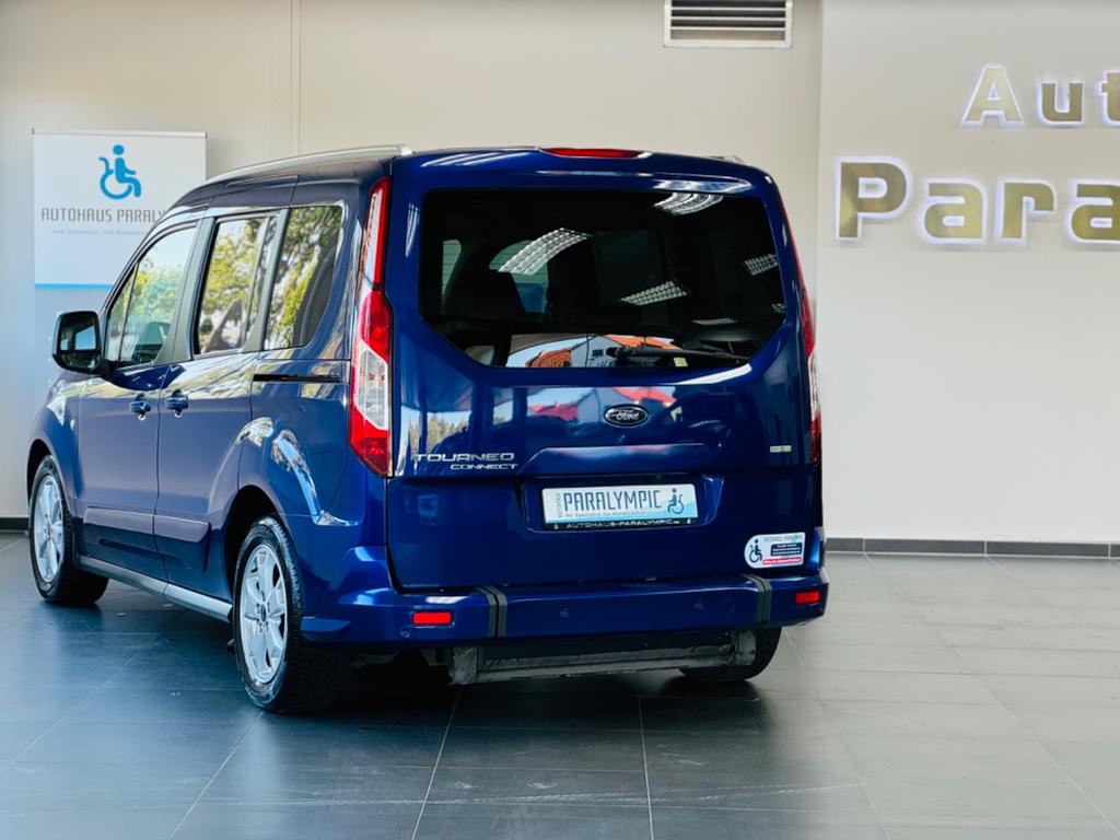 Ford Tourneo