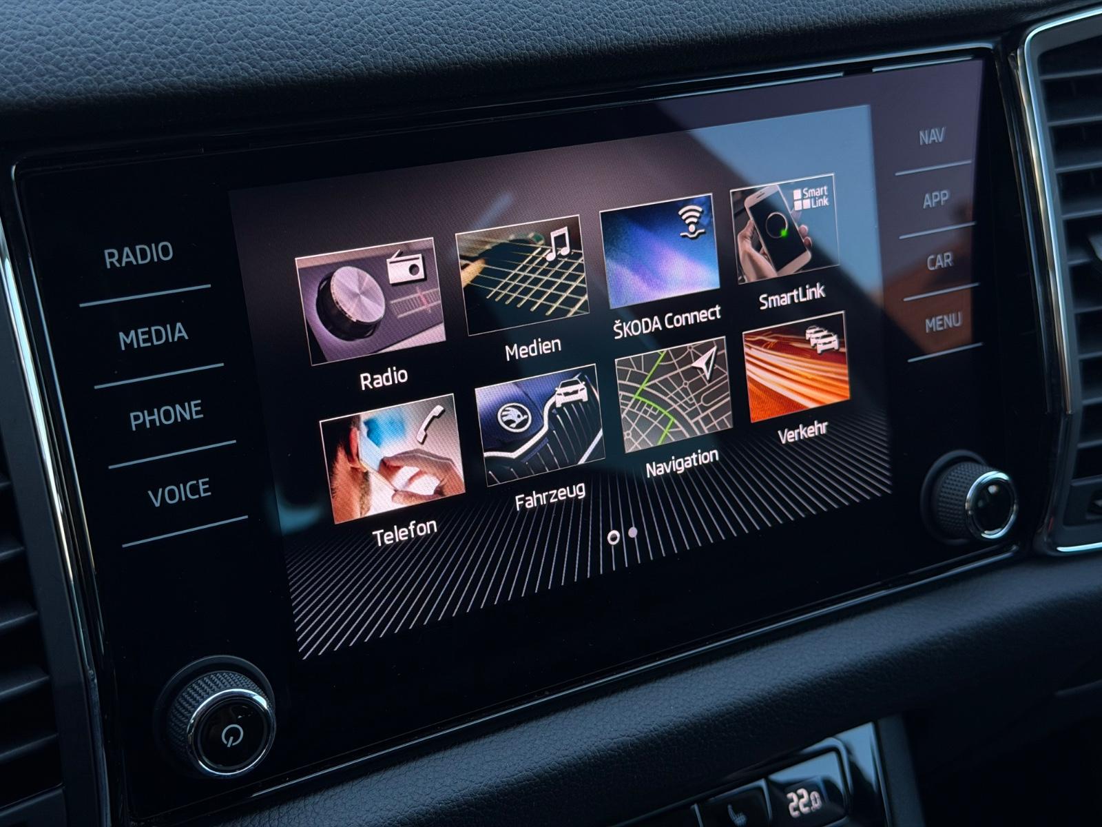 Skoda Kodiaq 7-SITZER°AHK°PANO°LED°NAVI°KAMERA°SHZ