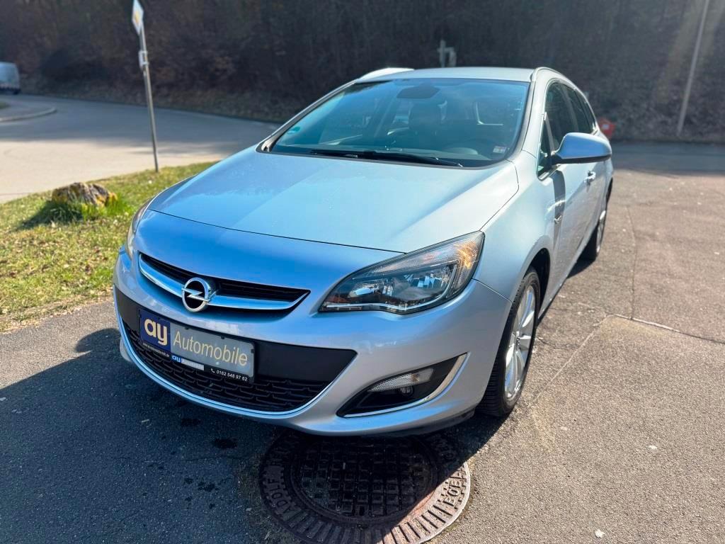 Opel Astra J Sports Tourer Exklusiv*KLIMA*RFK*AHK