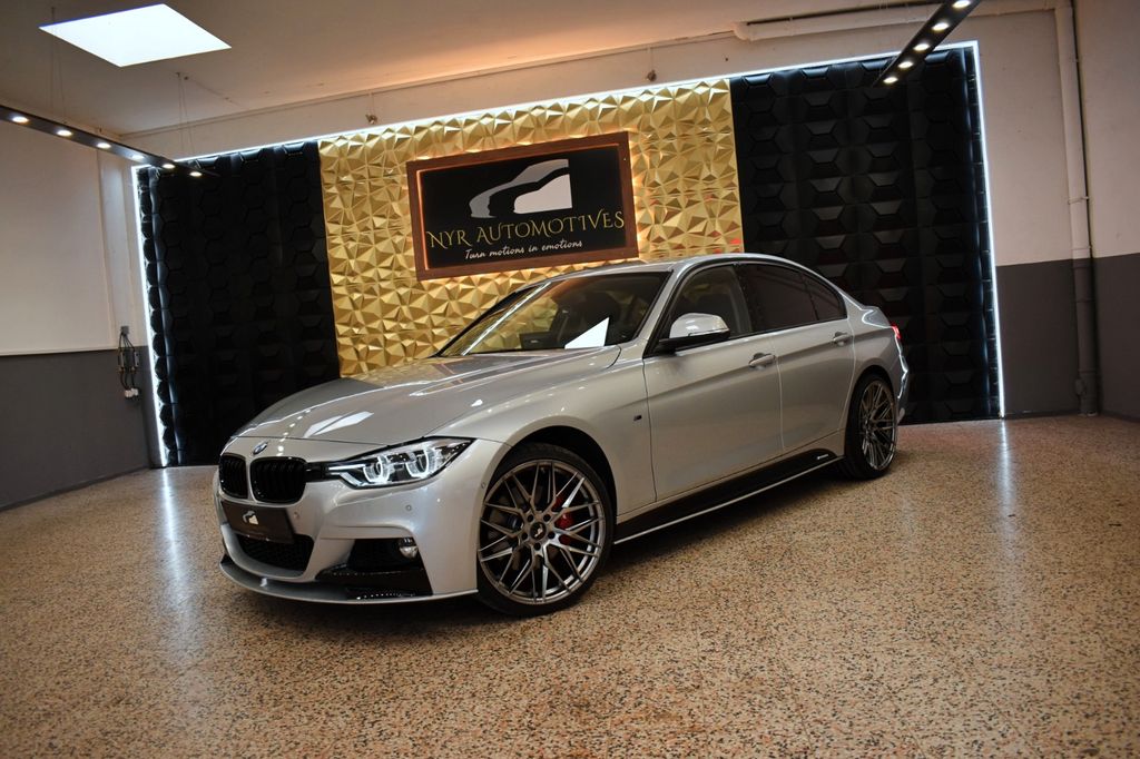 Image of BMW 340