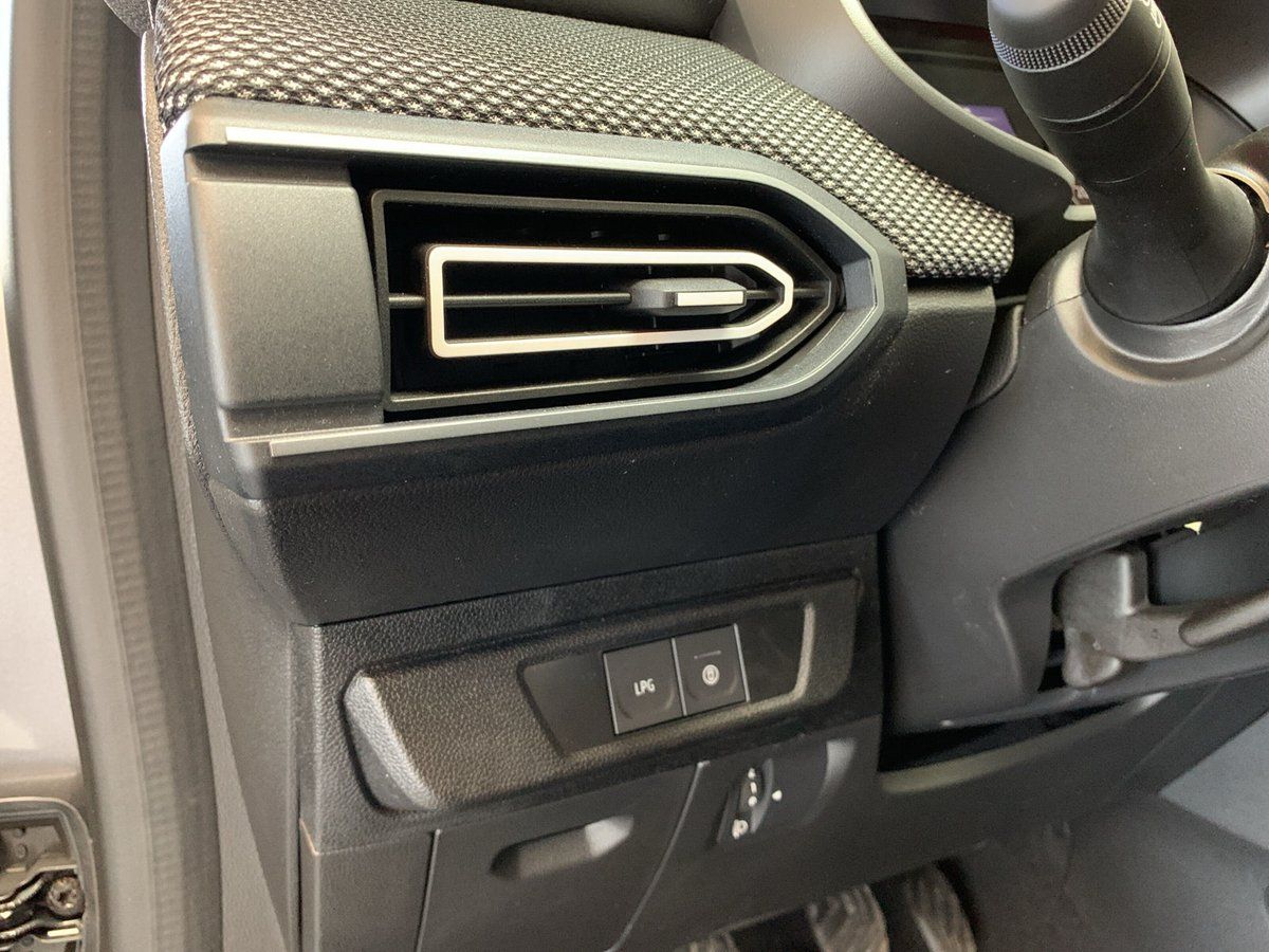 Dacia Sandero - Bild 21