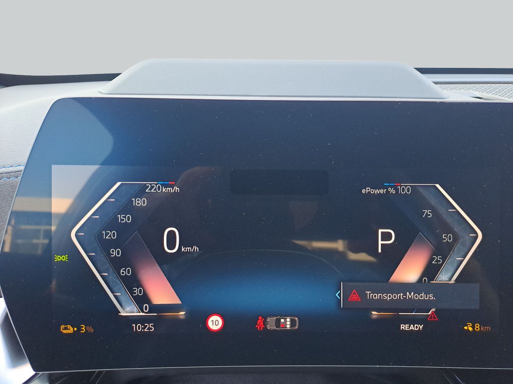 BMW iX2 - Bild 18